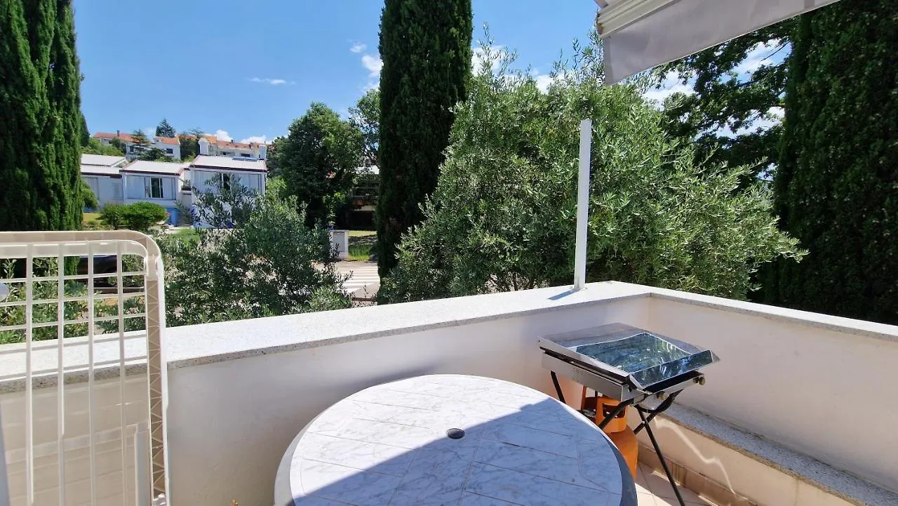 Apartman Bela Apartment Njivice
