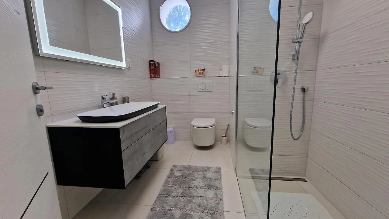 Апартаменты Apartman Bela Нивице 0*,  Хорватия